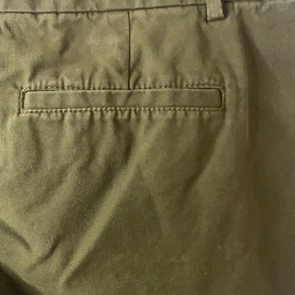 GAP Sun Kissed Shorts Army Green Size 4 - Picture 6 of 8